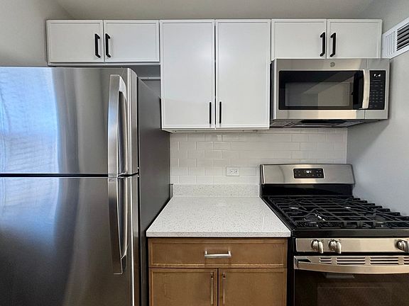2nd image of 4455 Charles St #115