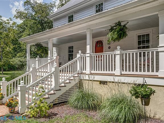 5th image of 673 Hicks Wharf Rd