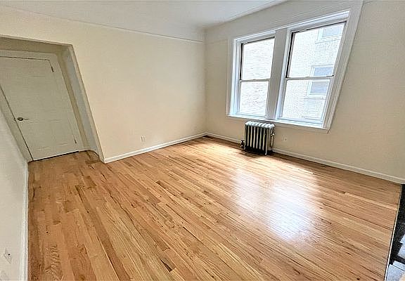 2nd image of 117 W 13th St APT 51