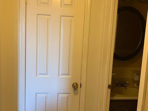 3rd image of 326 Sharon Garden Ct #326