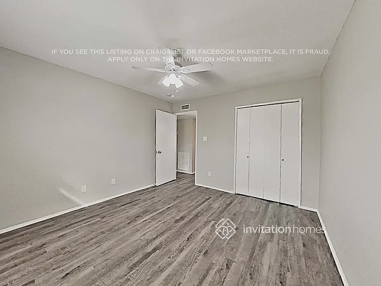10214 Deer Hollow Dr — Photo 11