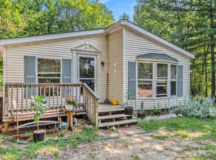 896 Skiview Trl, Gaylord, MI 49735