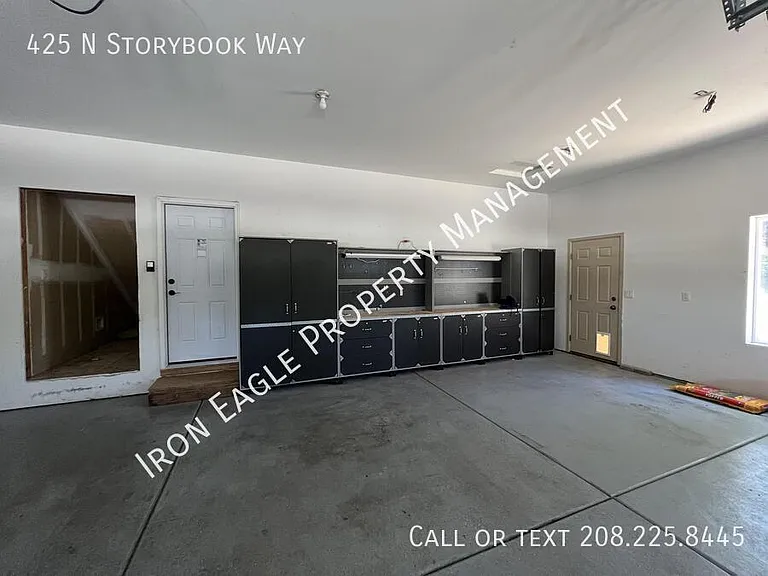 425 N Storybook Way — Photo 30