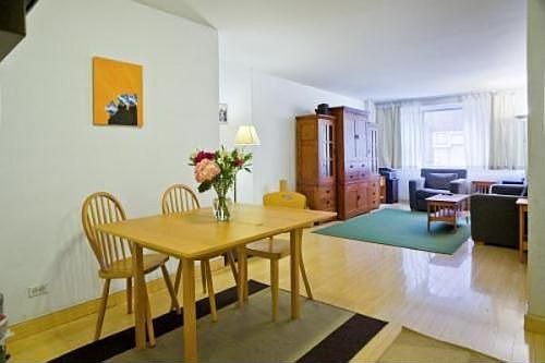 4th image of 40 Clinton St #1