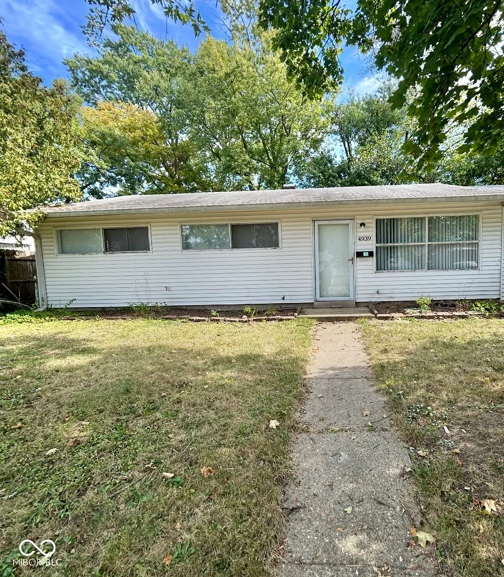 4939 N Kitley Ave photo 1