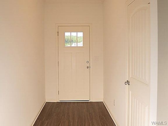 5th image of 8011 Meadowlake W Dr #80
