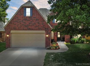 4223 S Redwood Pl, Broken Arrow, OK 74011