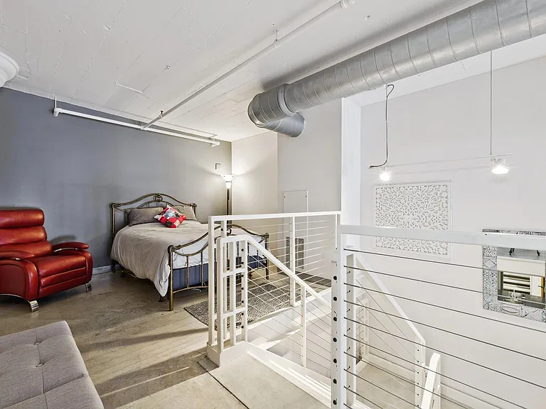 250 Park Ave #712 — Photo 16