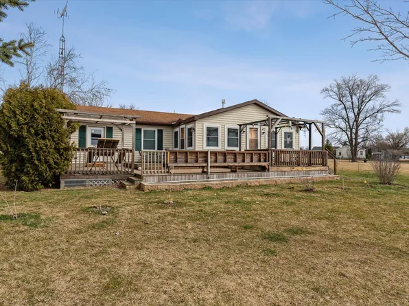 14689 E Merry Dr, Camden, MI 49232