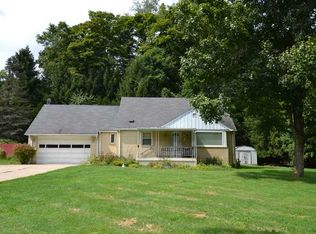2061 Big Sewickley Creek Rd #R, Sewickley, PA 15143