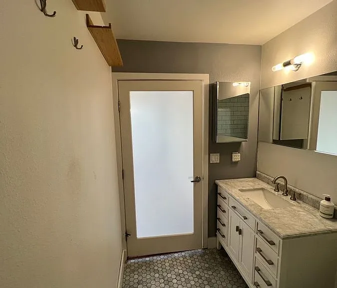 5715 NE Sacramento St #10 — Photo 22