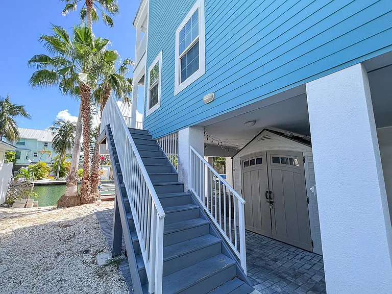 37 Palm Dr — Photo 24