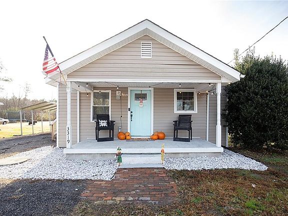 3 BR, 3BA home completely updated