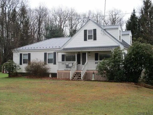 2917 Garrett Rd, Garrett, PA 15542