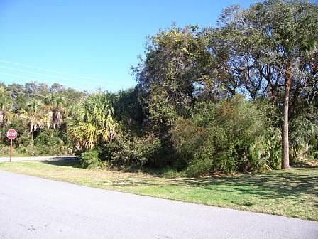 1st image of 2301 S Daytona Ave