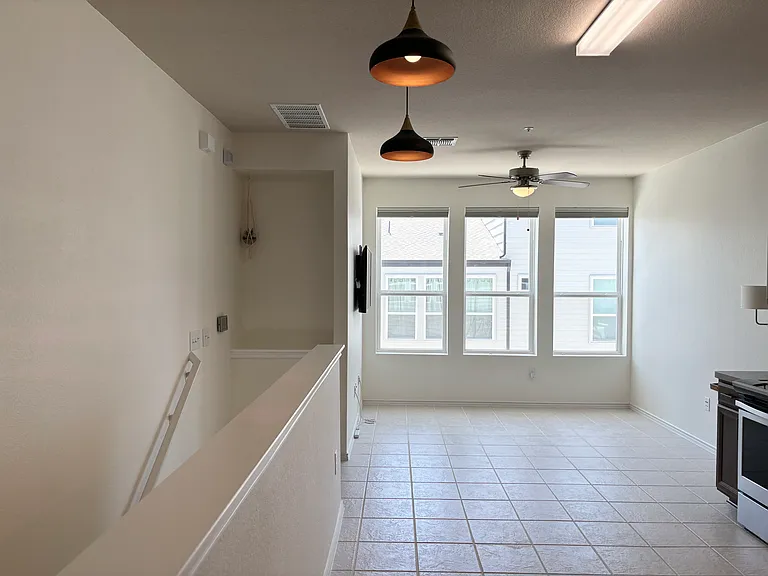 4329 Stromquist St — Photo 8