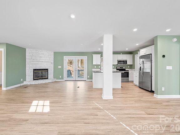 5th image of 3433 Spinner Ct