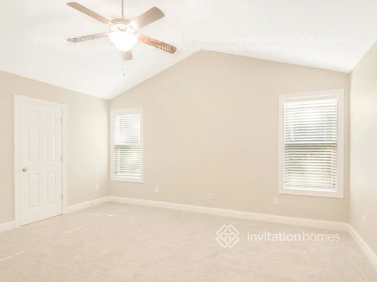 77 Carson Dr — Photo 12