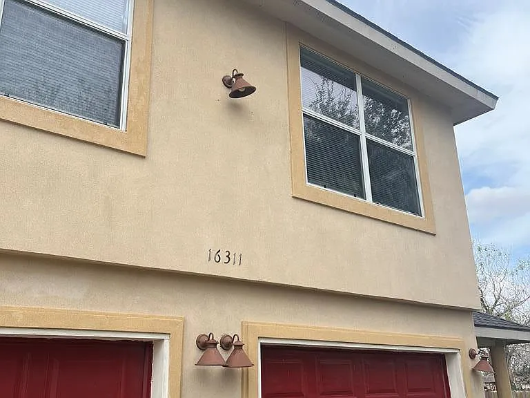 16311 Taos Blvd #B — Photo 3