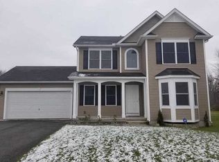 25 Tynedale Way, North Chili, NY 14514