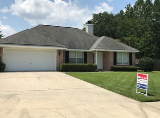170 Reese Dr, Richmond Hill, GA 31324