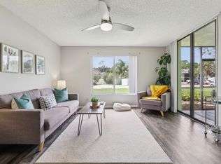 Lakeside Glen Apartments, Melbourne, FL 32904