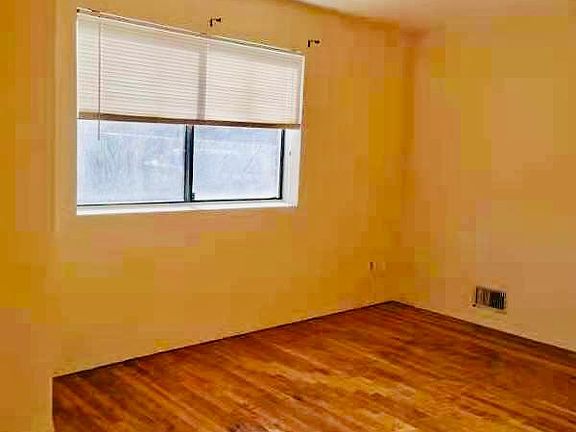 5th image of 149-24 21st Ave Floor 1