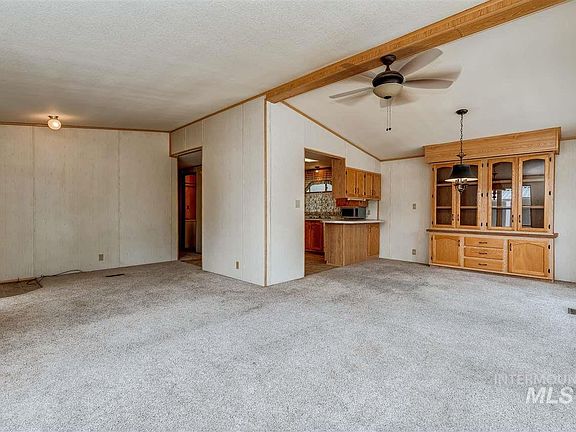 4th image of 7061 Garden Glen Ln