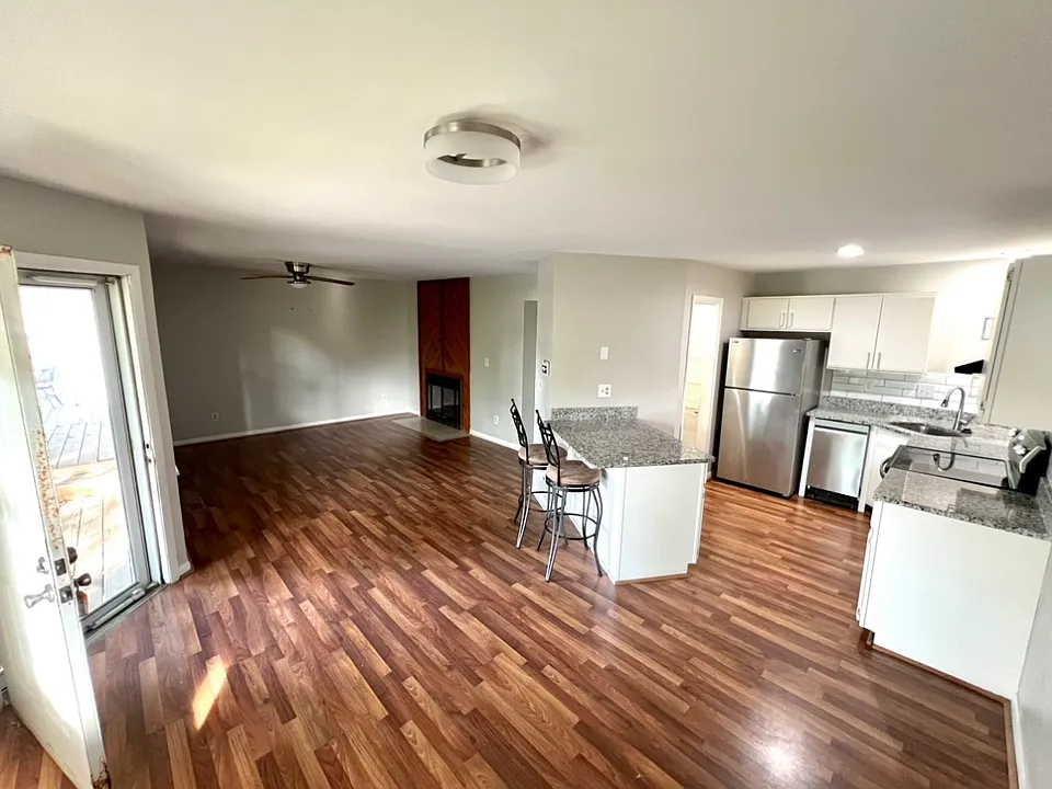 3117 Tidal Bay Ln