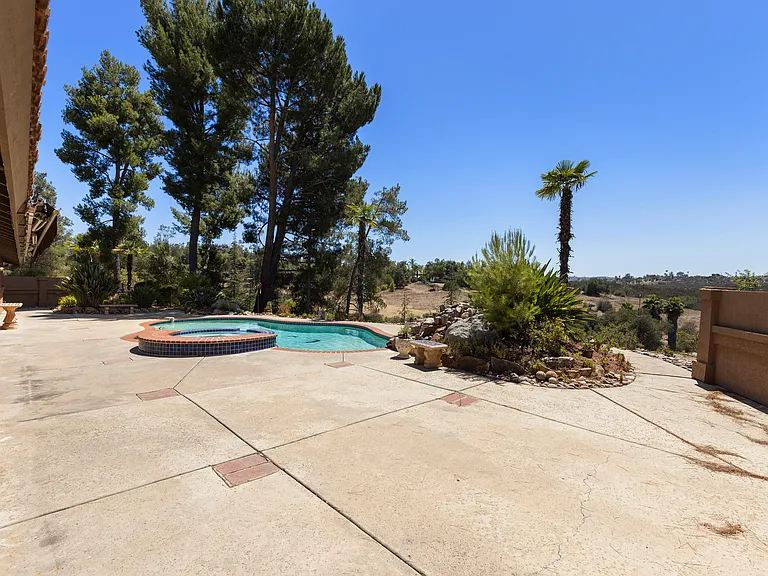 29036 Miller Rd — Photo 37