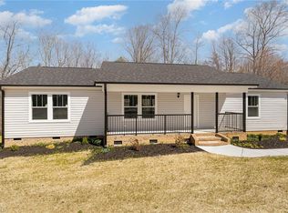 144 Granite Ridge Ln, Winston Salem, NC 27107