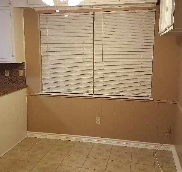 610 N Durant Ave — Photo 17