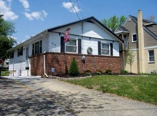 515 W Evesham Rd, Runnemede, NJ 08078