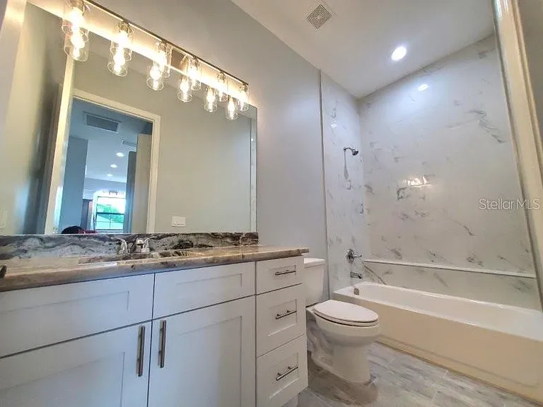 1038 San Cristobal Ave — Photo 15