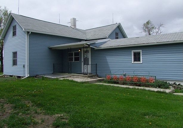 2nd image of 1874 Union Ave