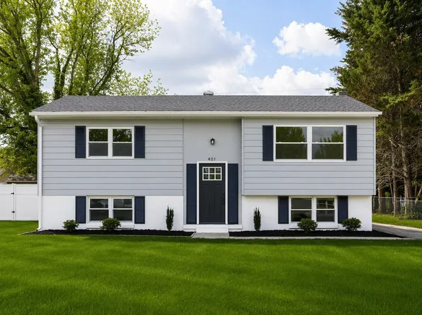 421 N School Ln, Smyrna, DE 19977