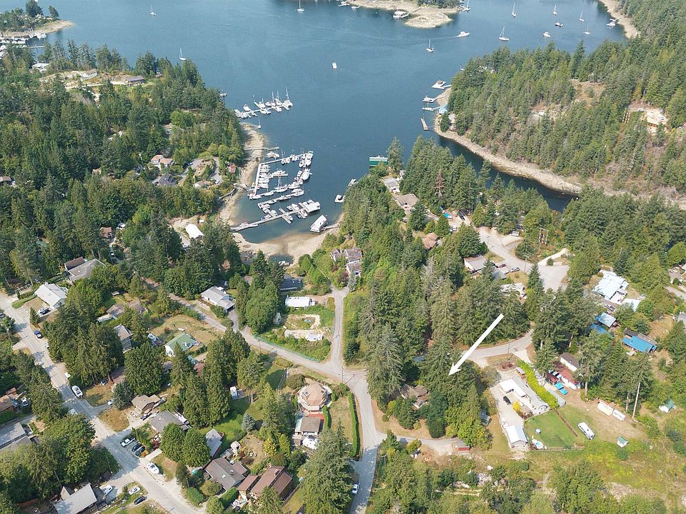 1st image of 13032 Narrows Rd