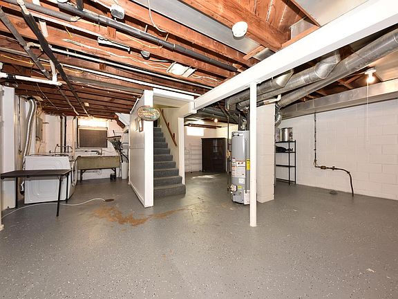 5th image of 5556 N 54th STREET