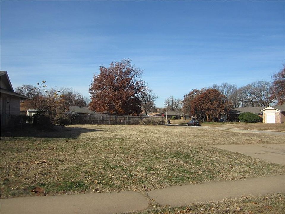 1st image of 5201 Brookdale Dr