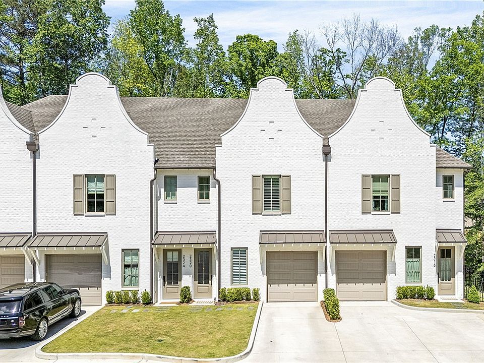 1st image of 2320 Riverwood Dr