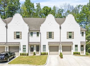 2320 Riverwood Dr, Auburn, AL 36830