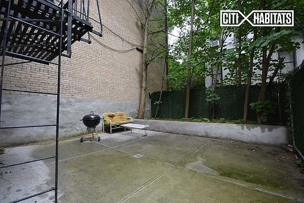 Rented by Citi Habitats | media 32