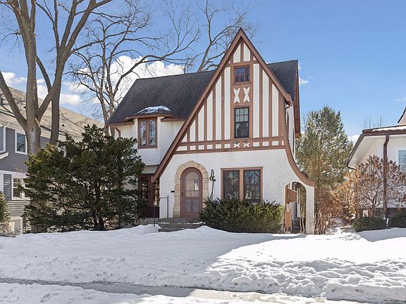 2nd image of 4215 Morningside Rd