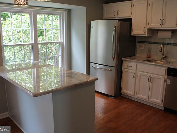 5th image of 6645 Rockleigh Way