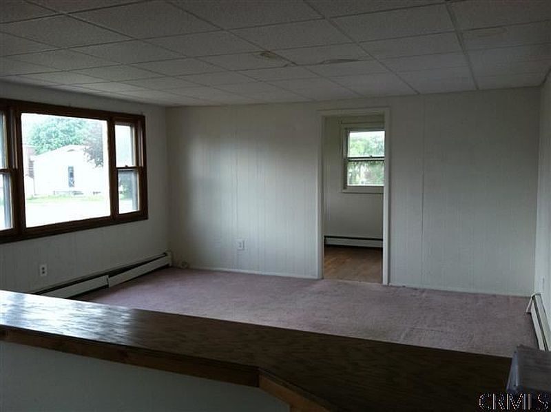 5th image of 6 MAINE Avenue