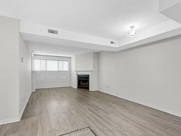 126 Bell Farm Rd #B04 — Photo 8