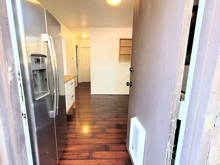 2614 N East St #2 — Photo 4