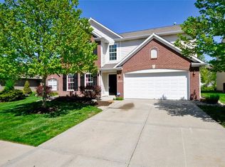 8805 N White Tail Trl, McCordsville, IN
