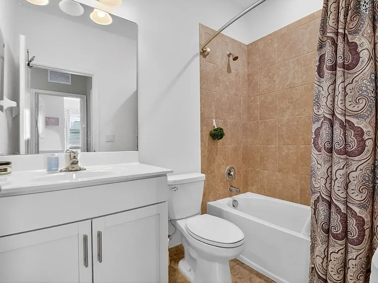 9062 Gulf Cove Dr — Photo 38