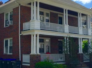 39 10th St, Providence, RI 02906